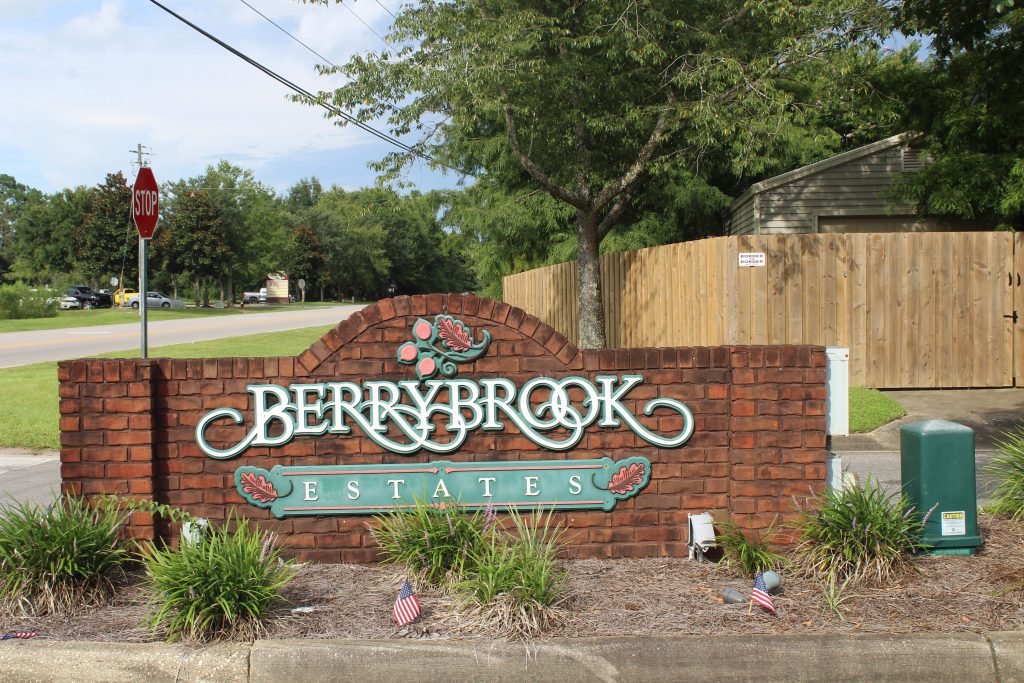 Berrybrook, Pace, FL